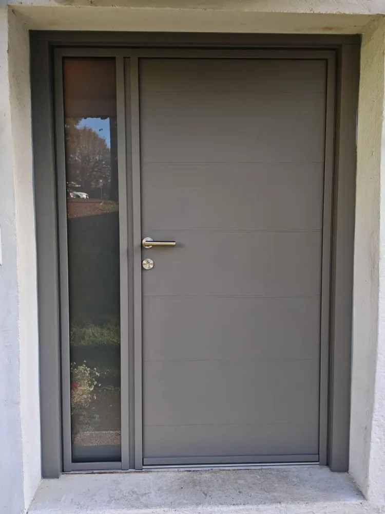 Porte d'entrée aluwebp